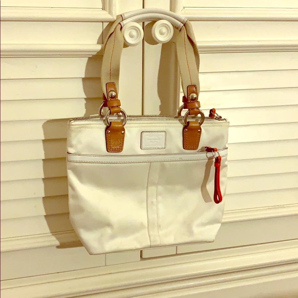 White coach handbag purse
